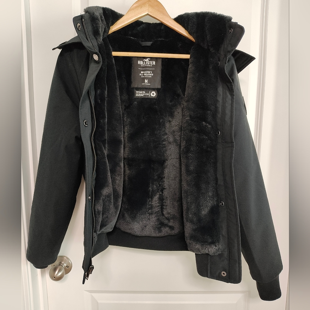 Women's Hollister  All-Hollister All-weather faux fur lined puffer coat